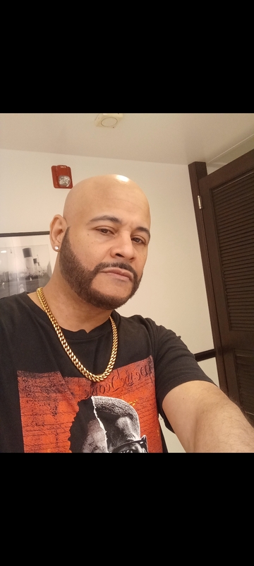 Date this attractive United States man JayReal22 from Queens US21640