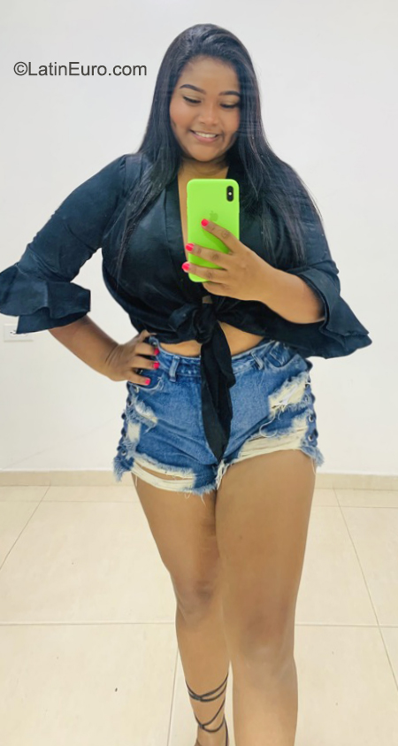 Date this passionate Colombia girl Karen Brito from Valledupar CO31890