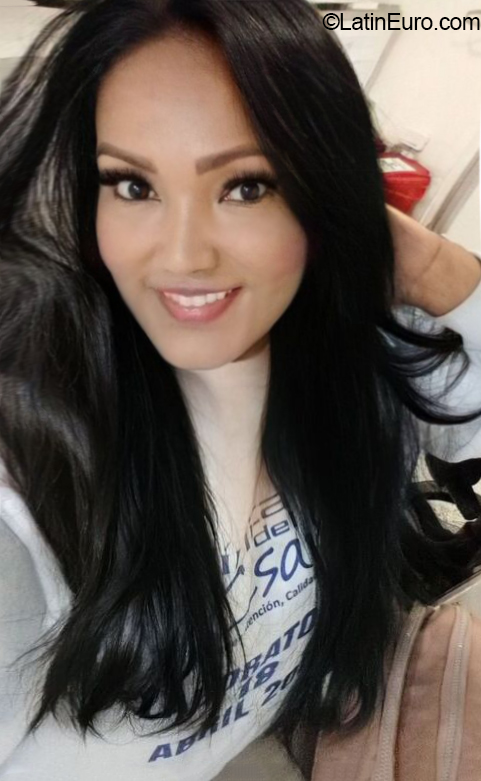 Date this attractive Colombia girl Cecilia30 from Valledupar CO31905