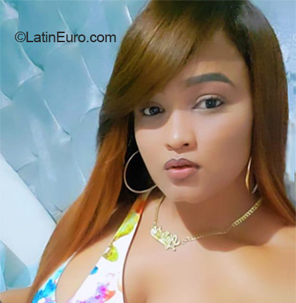 Date this tall Dominican Republic girl Suriel from Puerto Plata DO40968
