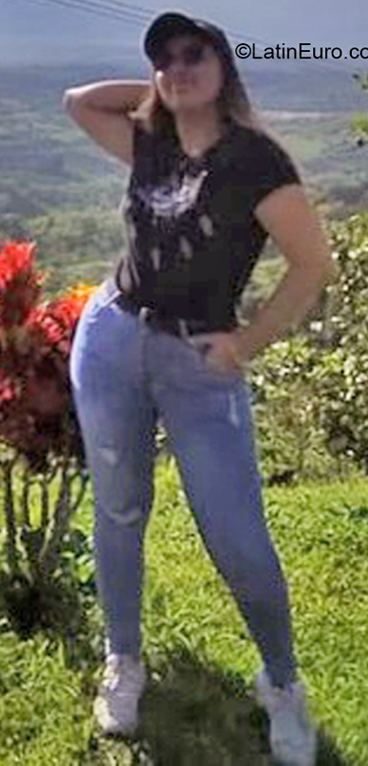 Date this hot Colombia girl Ana Maria from Medellin CO32045