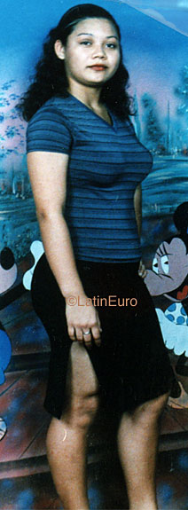 Date this fun Honduras girl Heidy from La Ceiba N3695