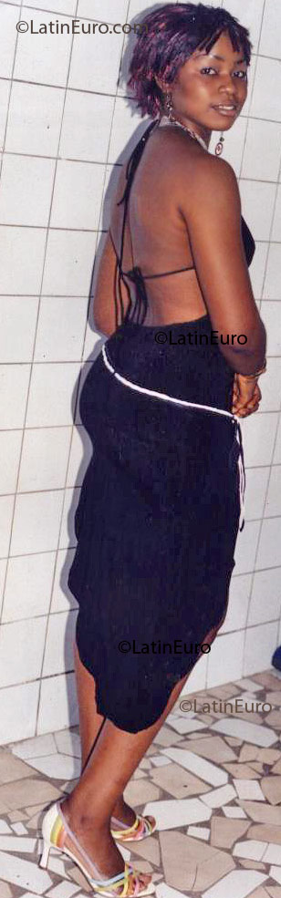 Date this stunning Any Country girl Grace from  A9528