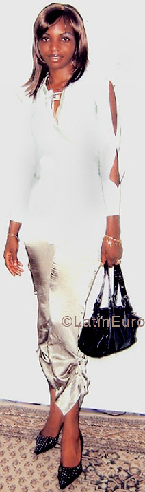 Date this nice looking Any Country girl Garaldine from  A9645