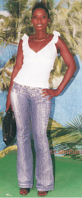 Date this happy Any Country girl Chancelle from  A9665