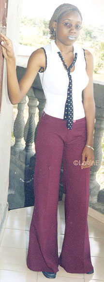 Date this pretty Cameroon girl Daniele from Douala A9760
