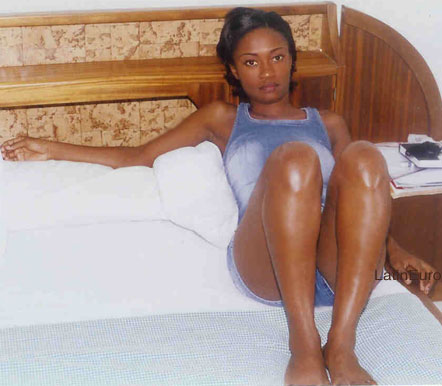 Date this cute Cameroon girl Helena from Kribi A9818