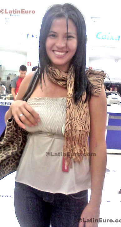 Date this tall Brazil girl Sinara from Paulo Afonso BR3843