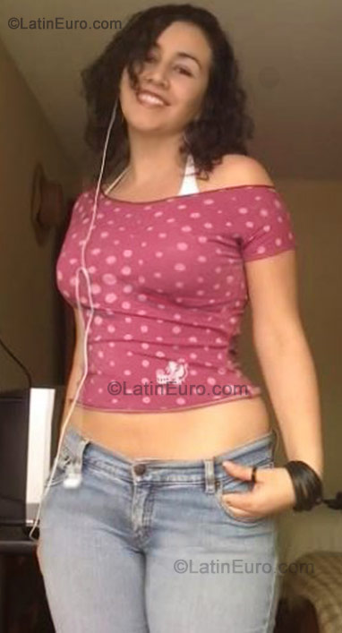 Date this good-looking Colombia girl Diana from Bogota C7963