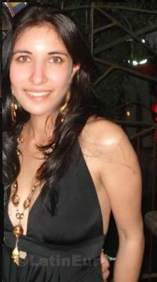 Date this lovely Colombia girl Angela from Bogota C8188