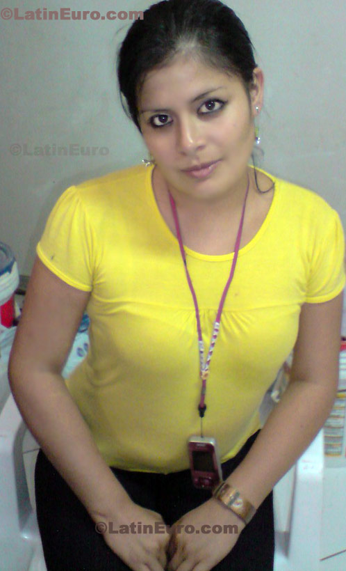 Date this young Peru girl Blanca from Lima N-1158