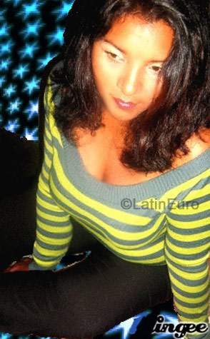 Date this lovely Peru girl Gisella from Lima N-1473
