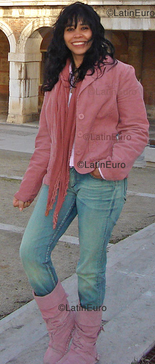 Date this foxy Spain girl Zeny from  N-153