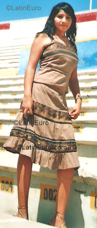 Date this hot Peru girl Tatiana from  N-321