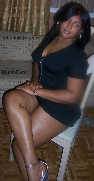 Date this hot Any Country girl Santi from Danbury N-44