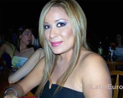 Date this attractive Mexico girl Carolina from Hermosillo N-594