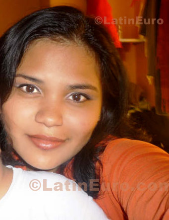 Date this exotic Peru girl Alicia from Piura N-848