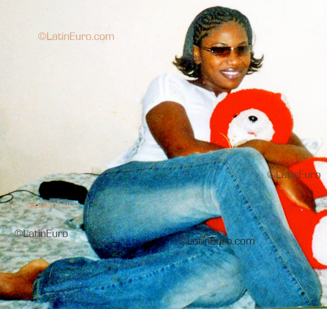 Date this attractive Jamaica girl Nikesha from  N121