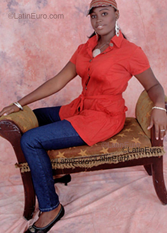 Date this gorgeous Any Country girl Jessica from  N149