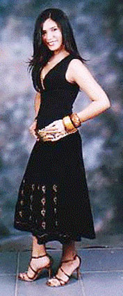 Date this fun Honduras girl Suyapa from Choloma N1558