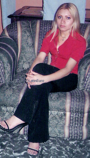 Date this sultry Honduras girl Karen from Choloma N1648