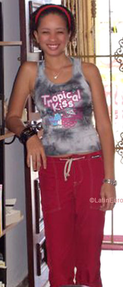 Date this georgeous Mexico girl Leonor from Santo Domingo N2352