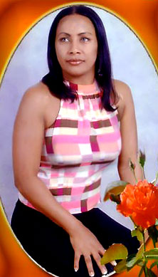 Date this happy Any Country girl Paula from  N2366