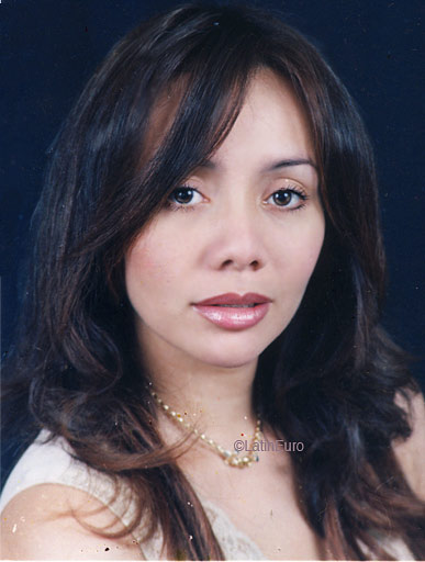 Date this good-looking Honduras girl Candy from La Ceiba N2555