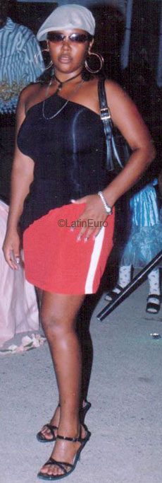 Date this delightful Any Country girl Raquel from  N2593