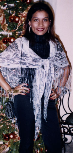 Date this hot Honduras girl Laura from La Ceiba N2668