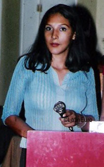 Date this young Any Country girl Wendy from  N2690