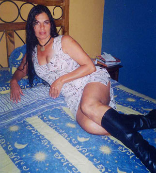 Date this attractive Any Country girl Cristina from  N2822