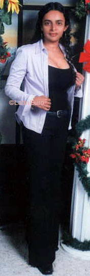 Date this stunning Honduras girl Blanca from Olancho N2841