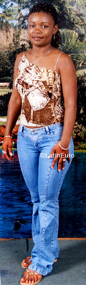 Date this happy Honduras girl Glenda from  N2844