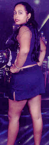 Date this attractive Any Country girl Doris from  N3215