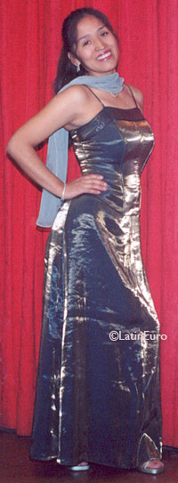 Date this lovely El Salvador girl Cecilia from Lima N3269