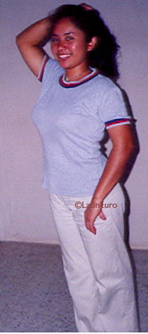 Date this stunning Honduras girl Ruth from Tegucigalpa N3321