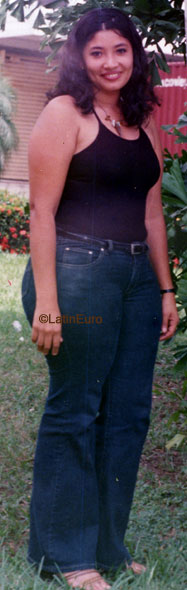 Date this pretty Honduras girl Dania from  N3459