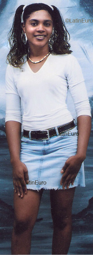 Date this hot Any Country girl Louisina from  N355