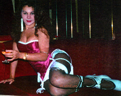 Date this athletic Spain girl Renata from  N3554