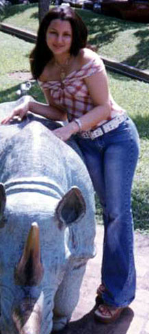 Date this hot Honduras girl Luz from La Ceiba N3562