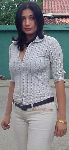 Date this exotic Honduras girl Dania from San Pedro Sula N3565