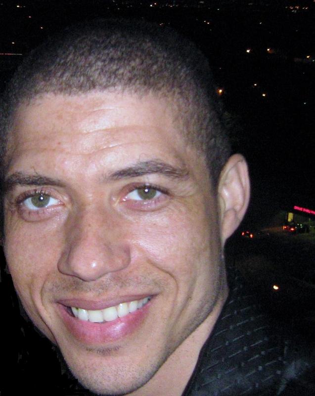 Date this hot United States man Benito from Seattle US373