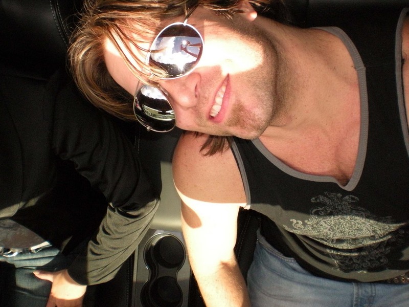 Date this happy United States man DJSwinginD from Hollywood US465