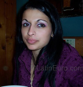 Date this georgeous United Kingdom girl UNIQUE from Manchester GB43