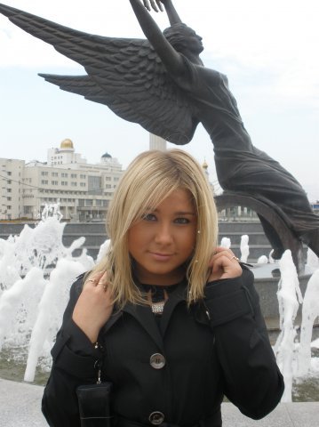Date this nice looking Russia girl Kis81 from Ruem RU4