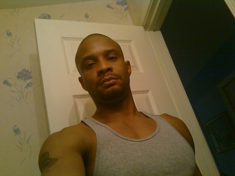 Date this exotic United States man Lamont from Arlington BR537