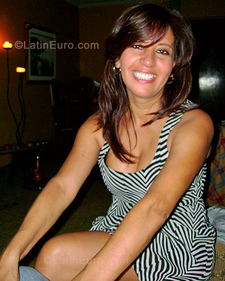 Date this beautiful Colombia girl Luz Adriana from Cali CO401