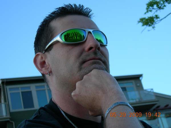 Date this athletic United States man Keppra from Seattle US1241