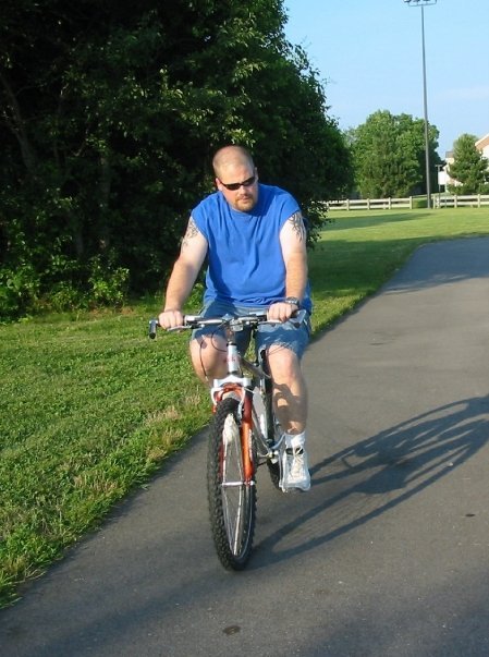 Date this delightful United States man Ray from Lowell US1263